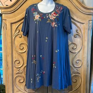 NWT Johnny Was Blue embroidered Tee Shirt dress